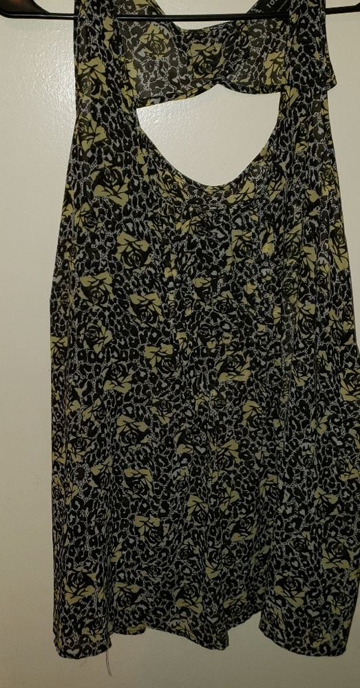 Torrid sheer tank